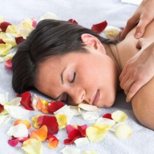 stress free back massage at aloe spa