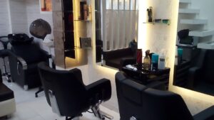 Lawish Hair and Skin Studio – Kirti complex